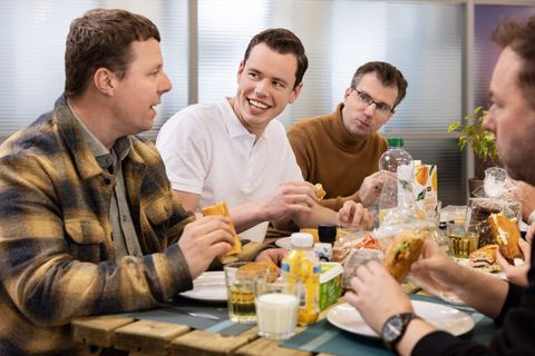 Collega's van Veldhoven